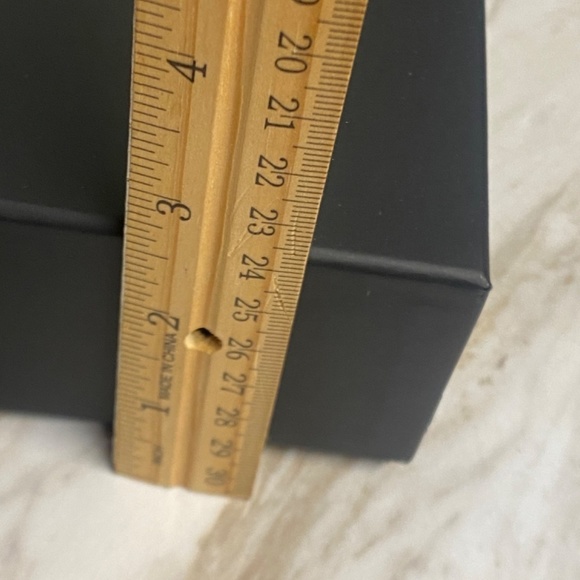 Chanel bracelet box with insert and little pillow - Picture 5 of 10